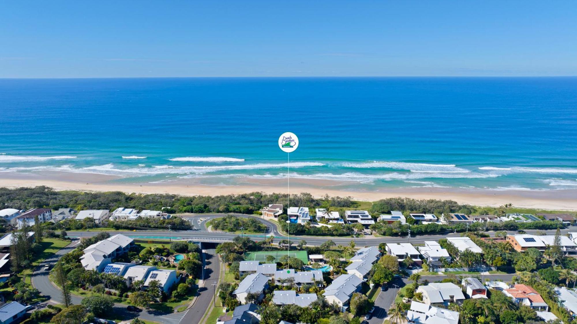 Beach Breakers Resort Sunrise Beach Esterno foto